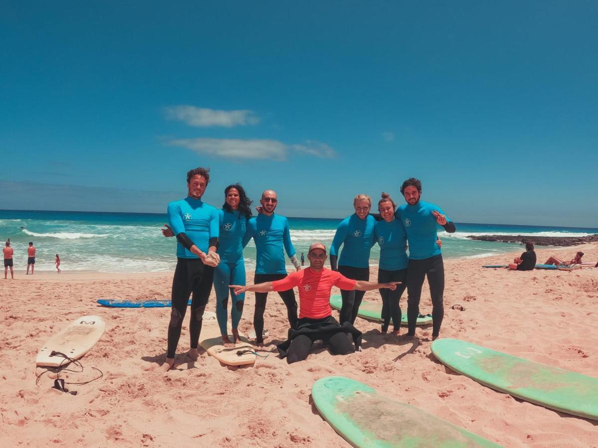 Хостел International Surf Camp Only Surf Коральео Экстерьер фото